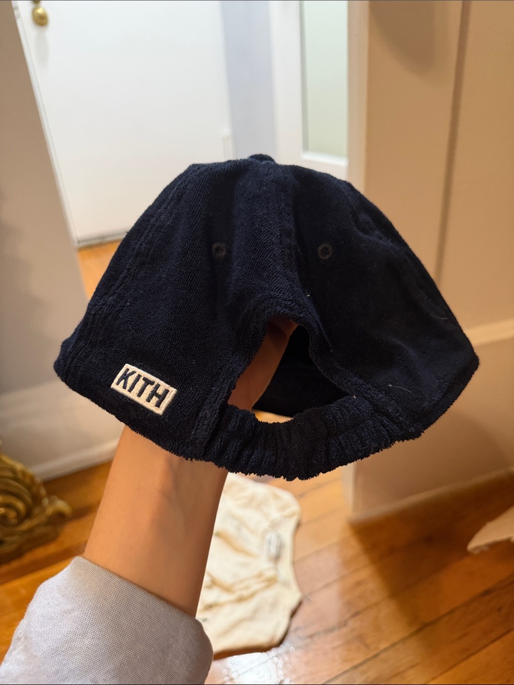 Kith Navy Blue New York Yankees Corduroy Hat with White NY Logo - Picture 2 of 4